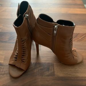 Trouve Ankle Booties